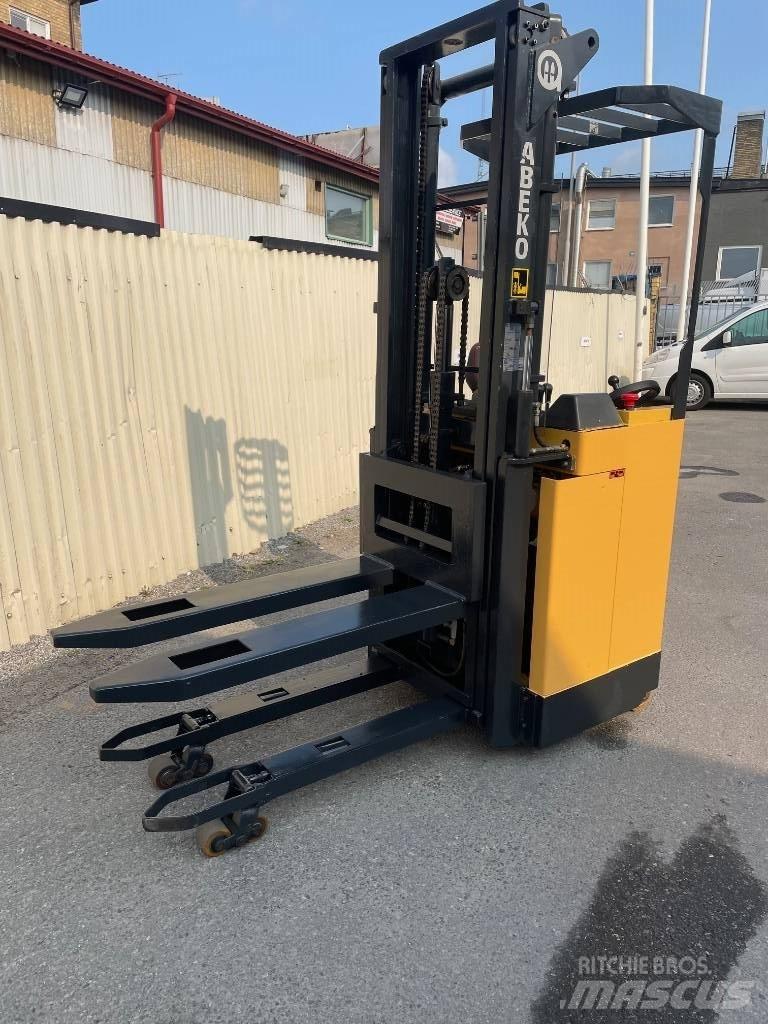 Abeko SKY16SV TFY Transpaleti autopropulsanti