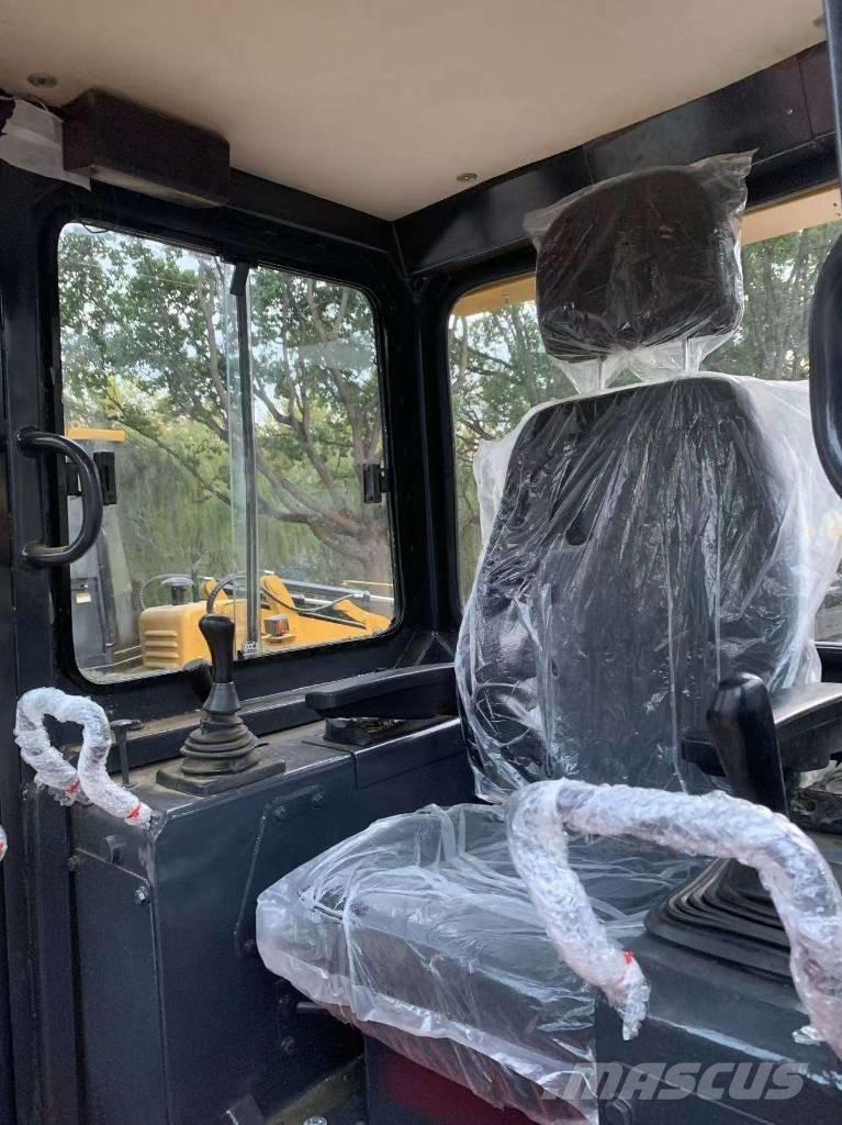CAT D 5 K Buldozere pe senile