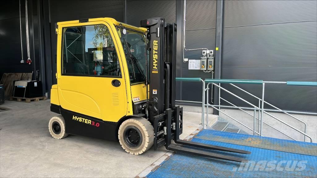 Hyster J 3.0 XN Stivuitor electric