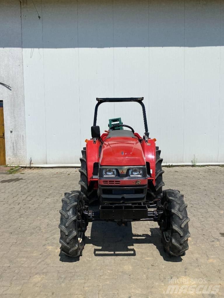 Mitsubishi MTR300 Tractoare compacte