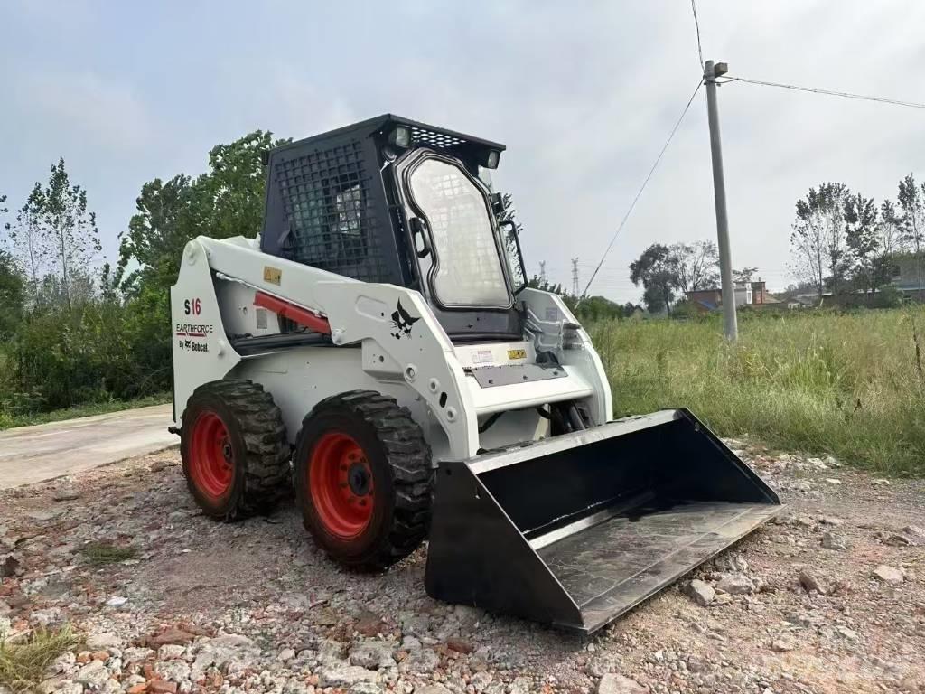 Bobcat S 16 Mini incarcator