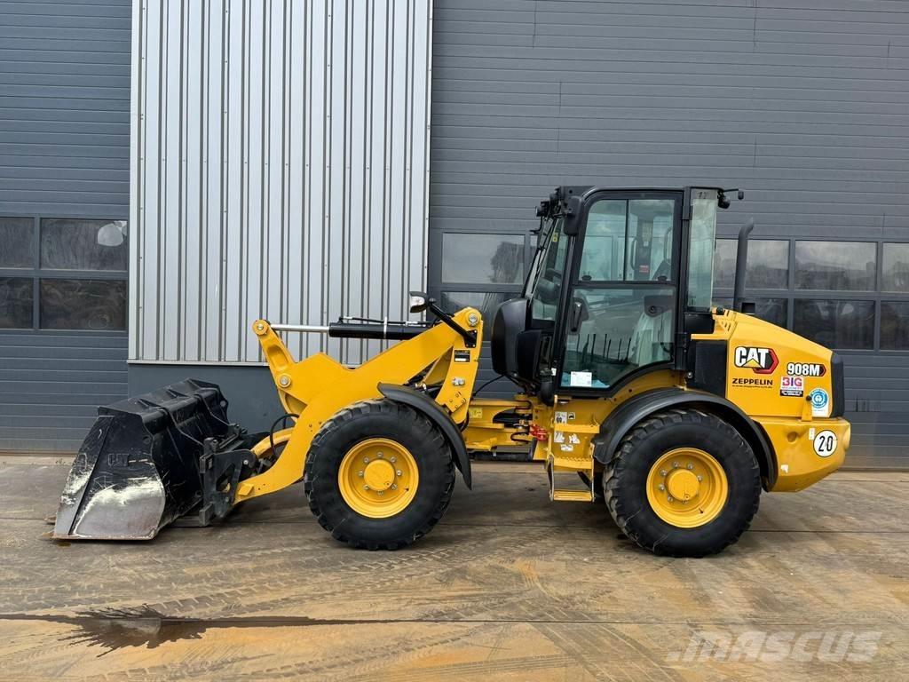 CAT 908M Incarcator pe pneuri