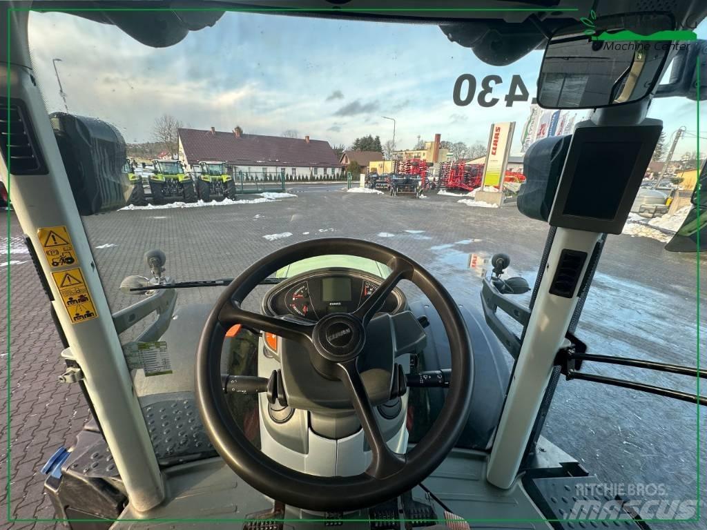 CLAAS Axion 850 Tractoare