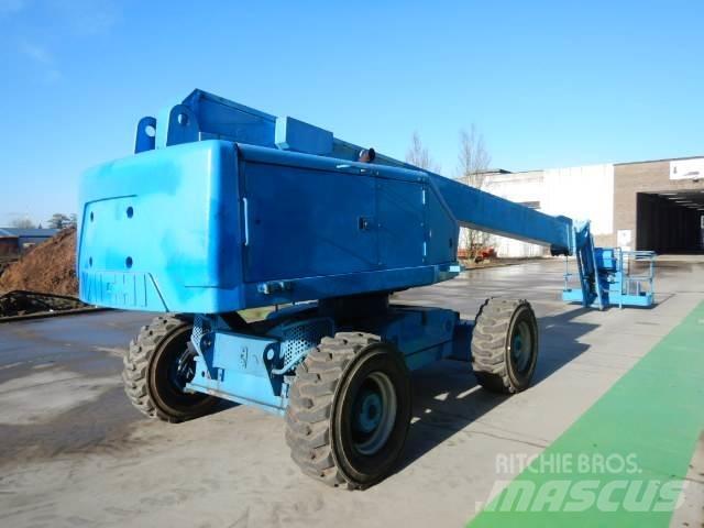 Aichi SP21AJ Nacele cu brat telescopic