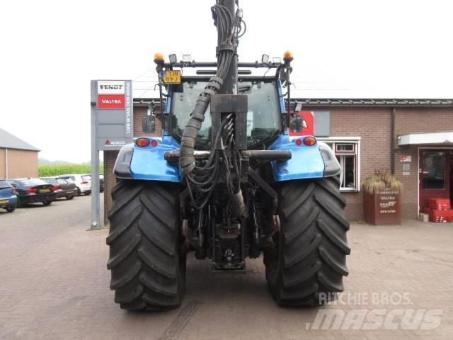Valtra T202D Tractoare
