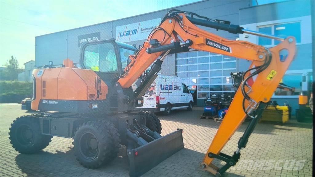 Develon DX100W-7 Excavatoare cu roti