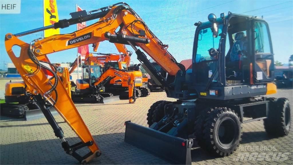 Develon DX100W-7 Excavatoare cu roti