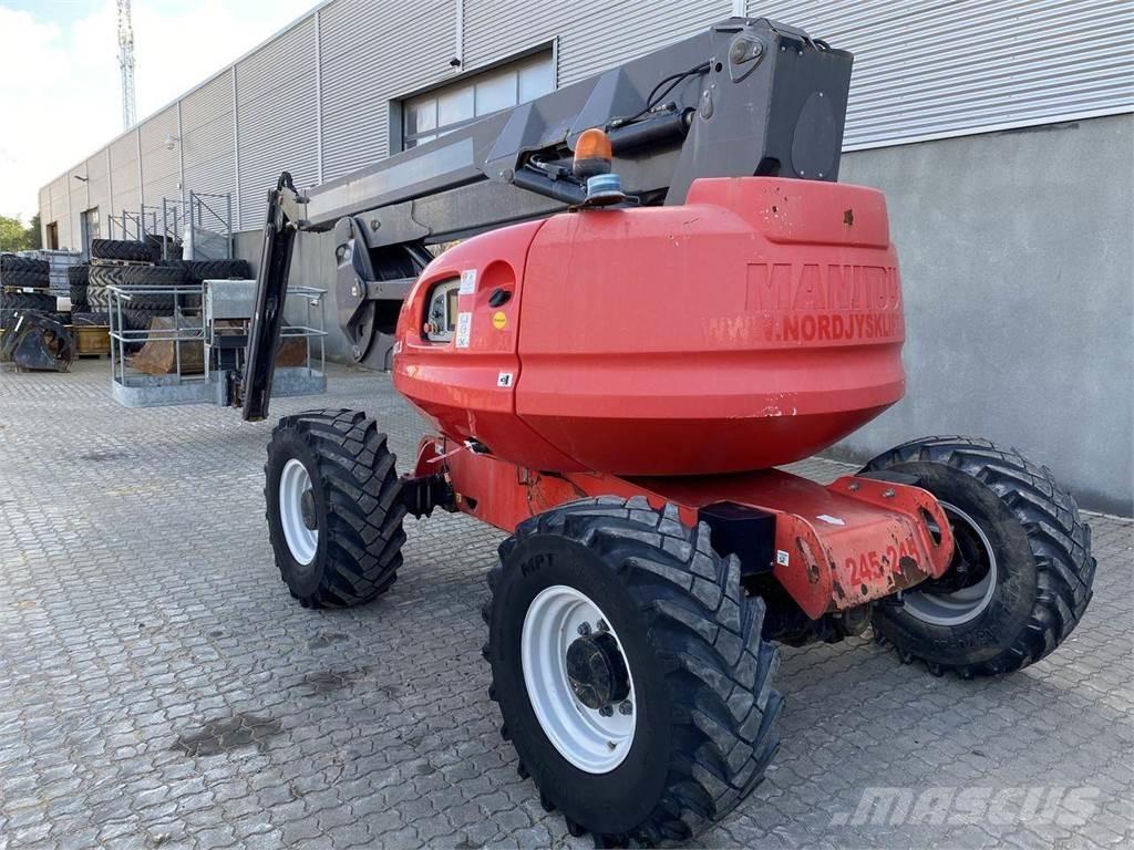 Manitou 200ATJ RC Nacele cu brat articulat