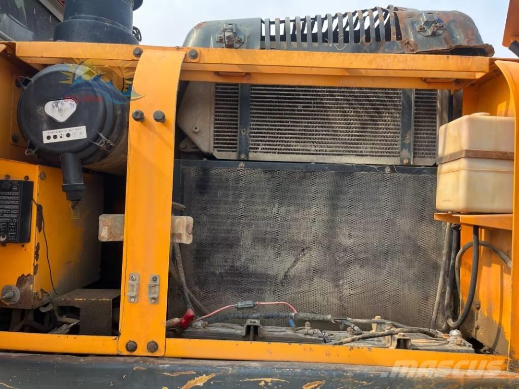 Hyundai Robex 215-7C Excavatoare pe șenile
