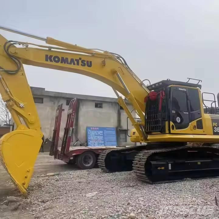 Komatsu PC360 Excavatoare pe șenile
