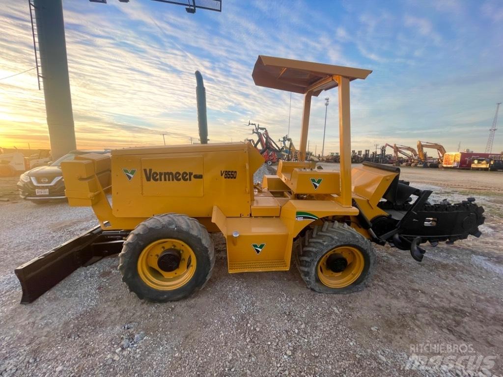 Vermeer V8550 Excavatoare de santuri