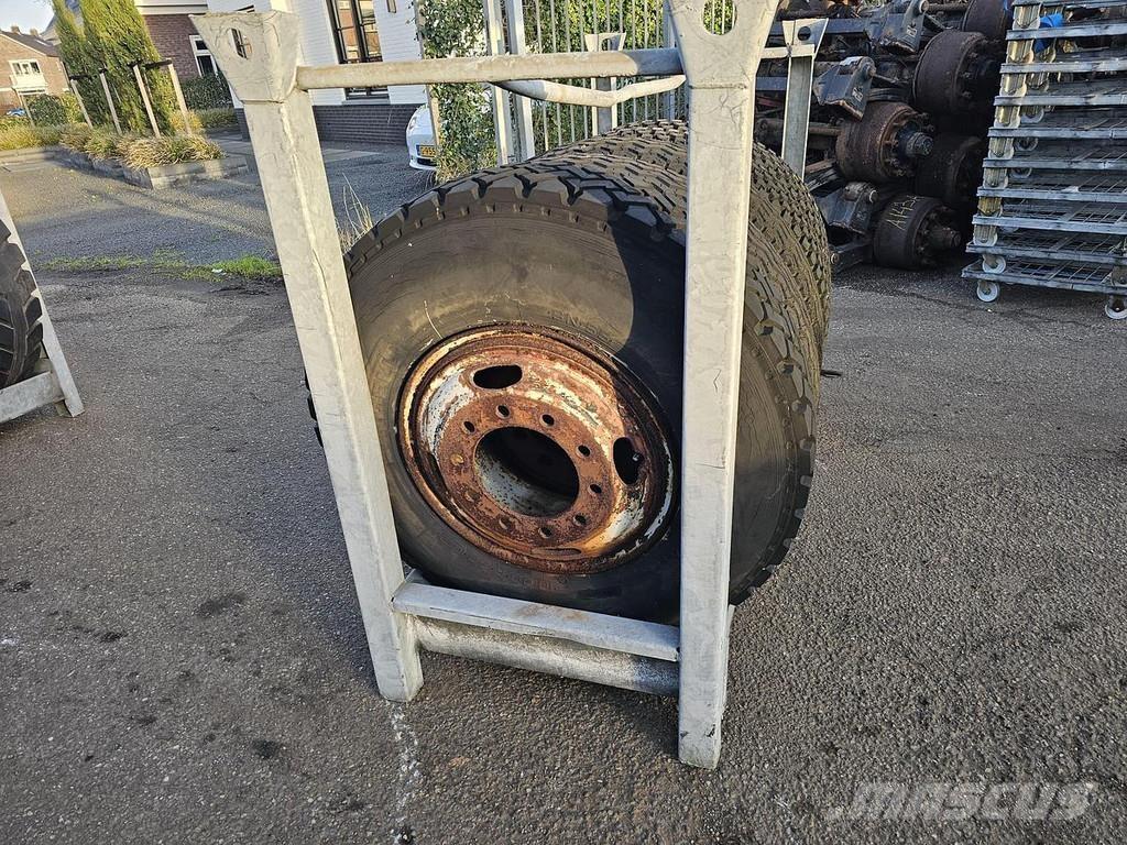  Several 1000 X 20 Sasiu