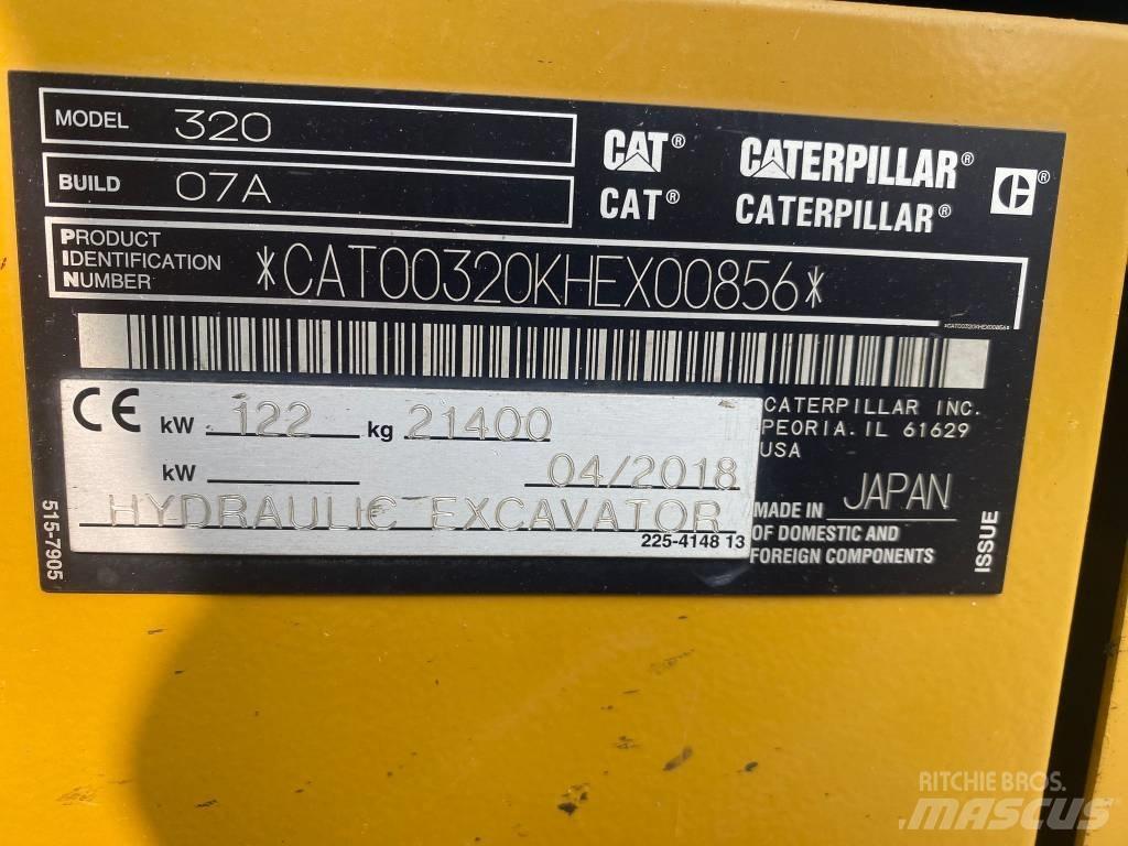 CAT 320 Excavatoare pe șenile
