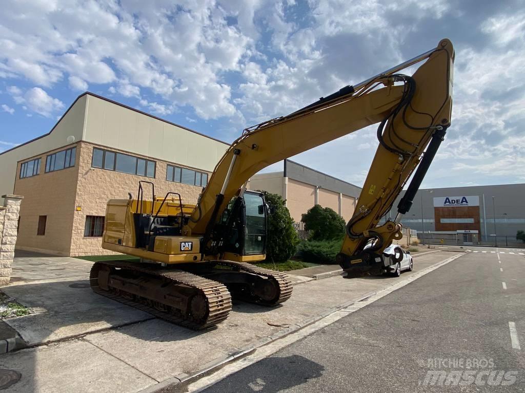 CAT 320 Excavatoare pe șenile
