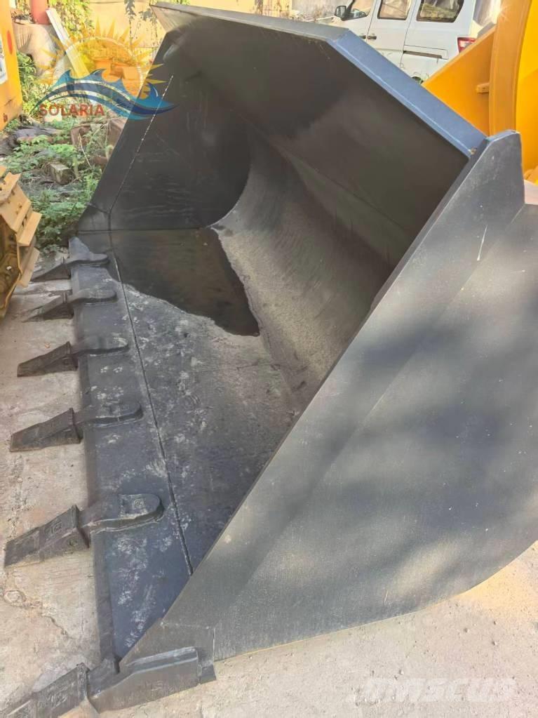 LiuGong 856 H Incarcator pe pneuri