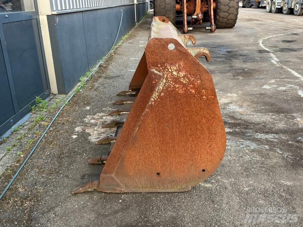  Onbekend WG-2400 Pistoane