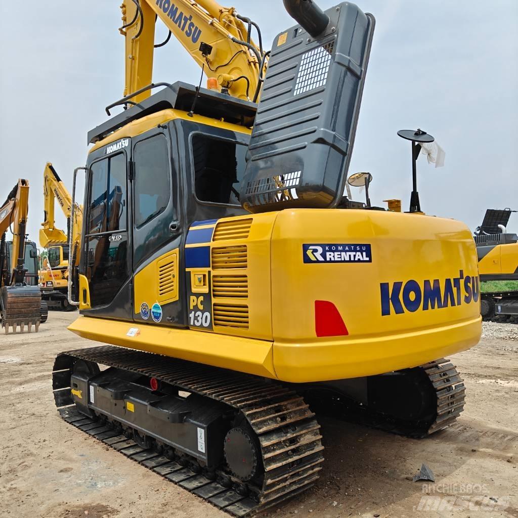 Komatsu 130-7 Excavatoare pe șenile
