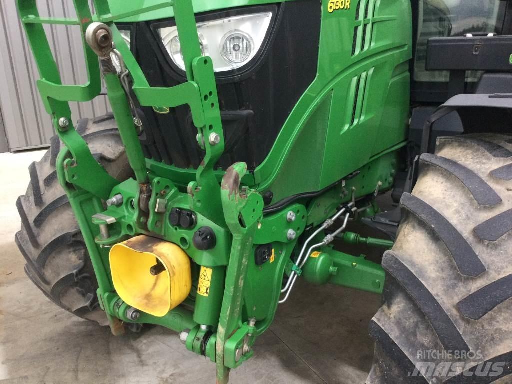 John Deere 6130R Tractoare