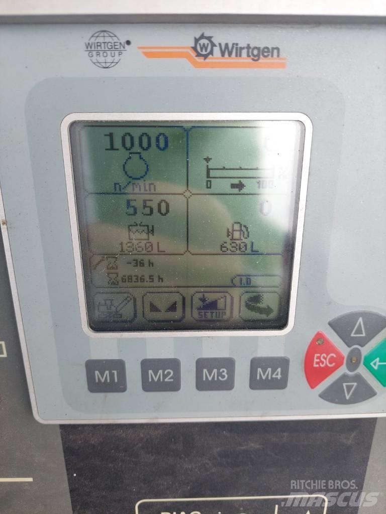 Wirtgen W 100 F Utilaje asfalt cu freze reci