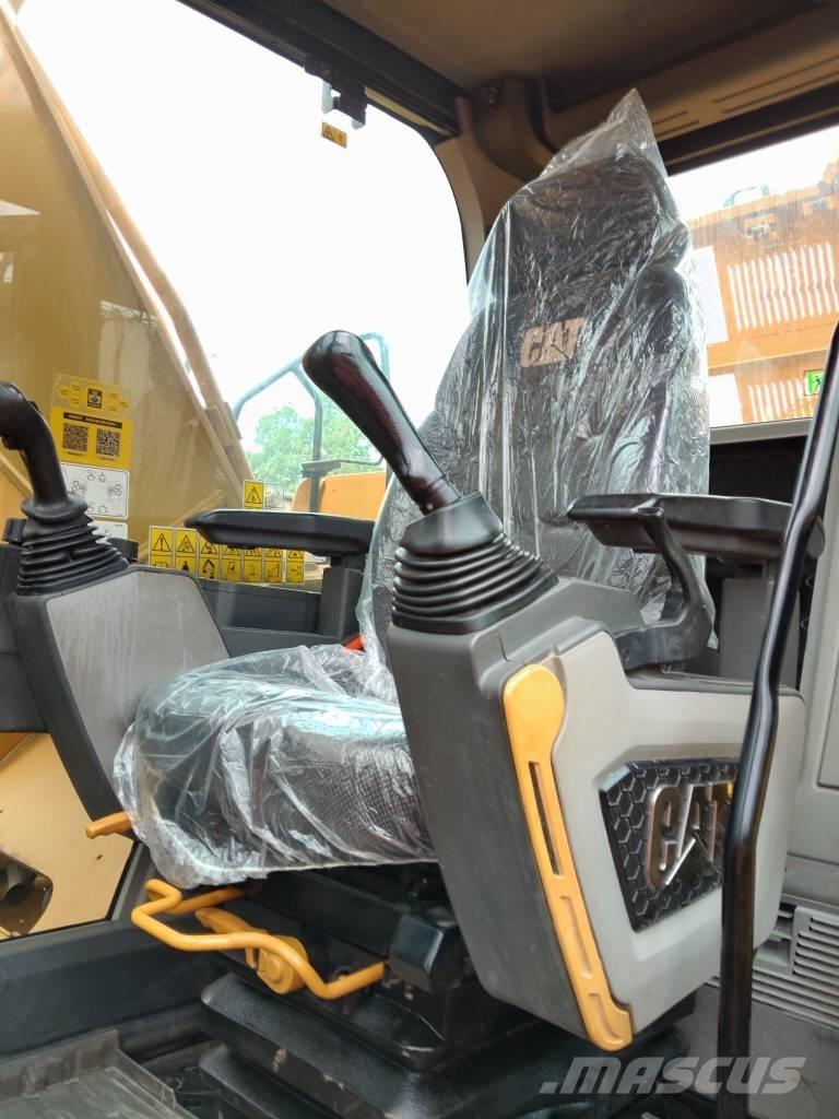 CAT 330 GC Excavatoare pe șenile
