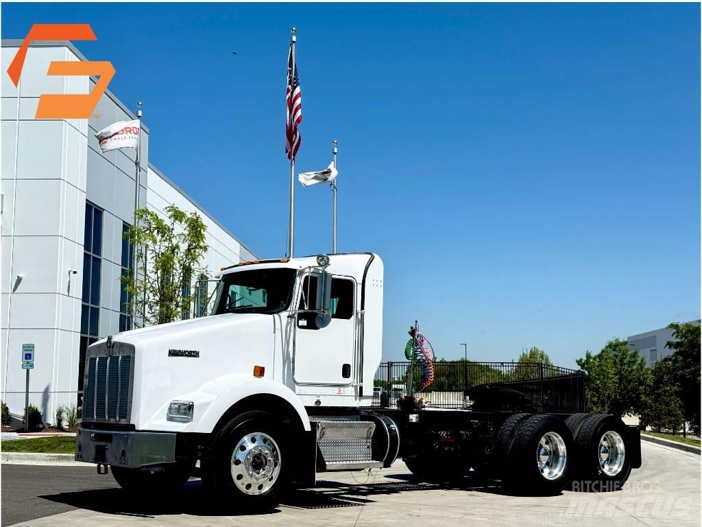Kenworth T800 Autotractoare