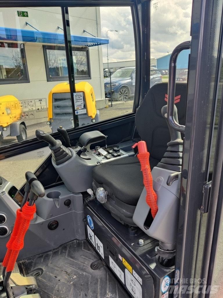Yanmar SV17-VT Mini excavatoare < 7t