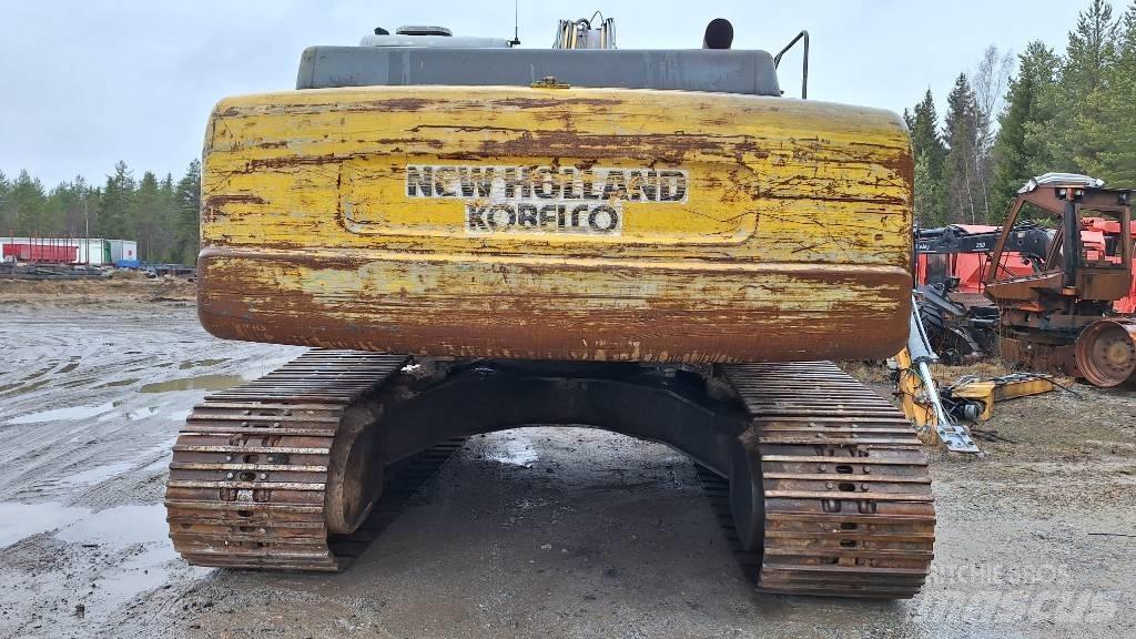New Holland E 305 Excavatoare pe șenile
