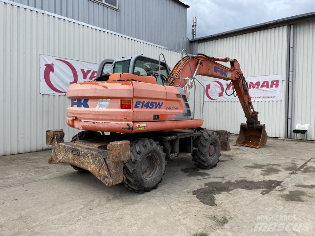 Kobelco E145W Excavatoare cu roti