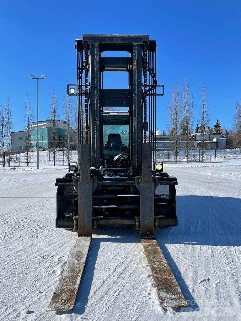 Kalmar DCE 160-12 Stivuitor diesel