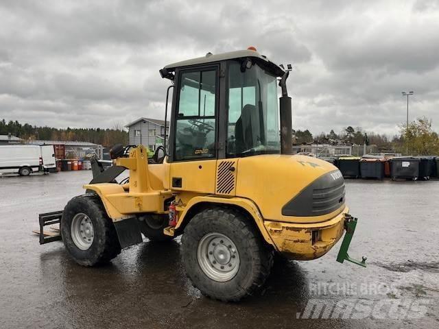Volvo L30B-Z/S Incarcator pe pneuri