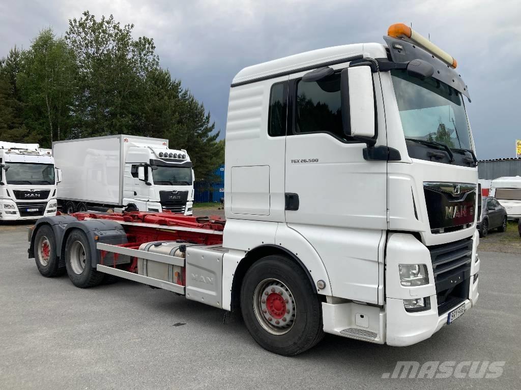 MAN TGX 26.500 6X2 Camion cu carlig de ridicare
