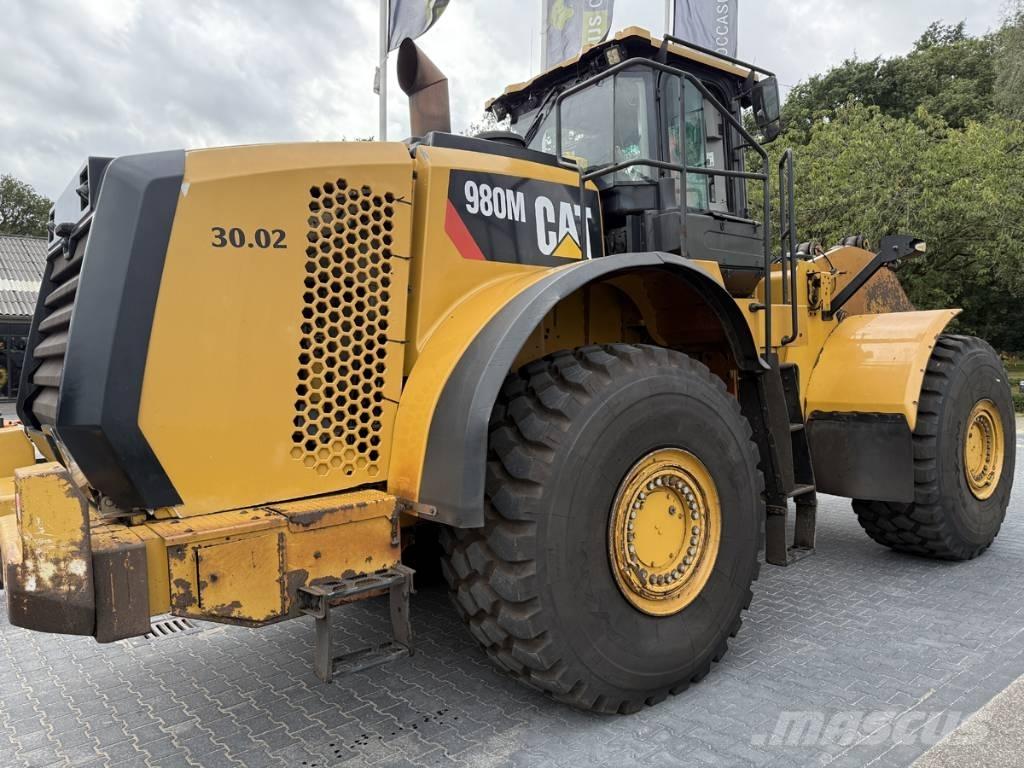 CAT 980M shovel + Bak Incarcator pe pneuri
