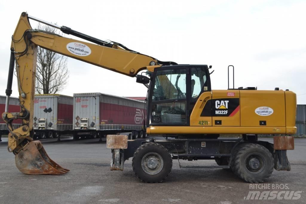 CAT M 322F Excavatoare cu roti
