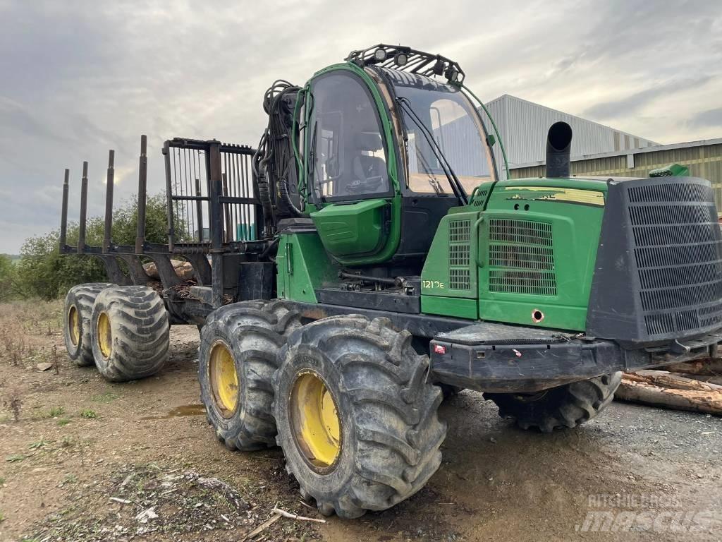 John Deere 1210 E Transportoare