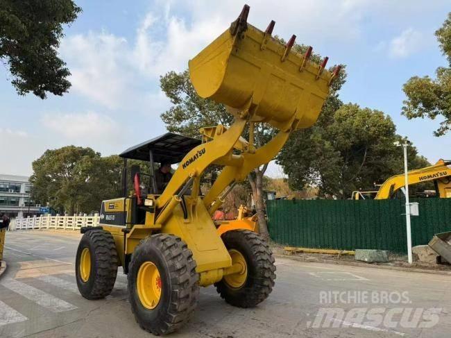 Komatsu WA 100 Incarcator pe pneuri