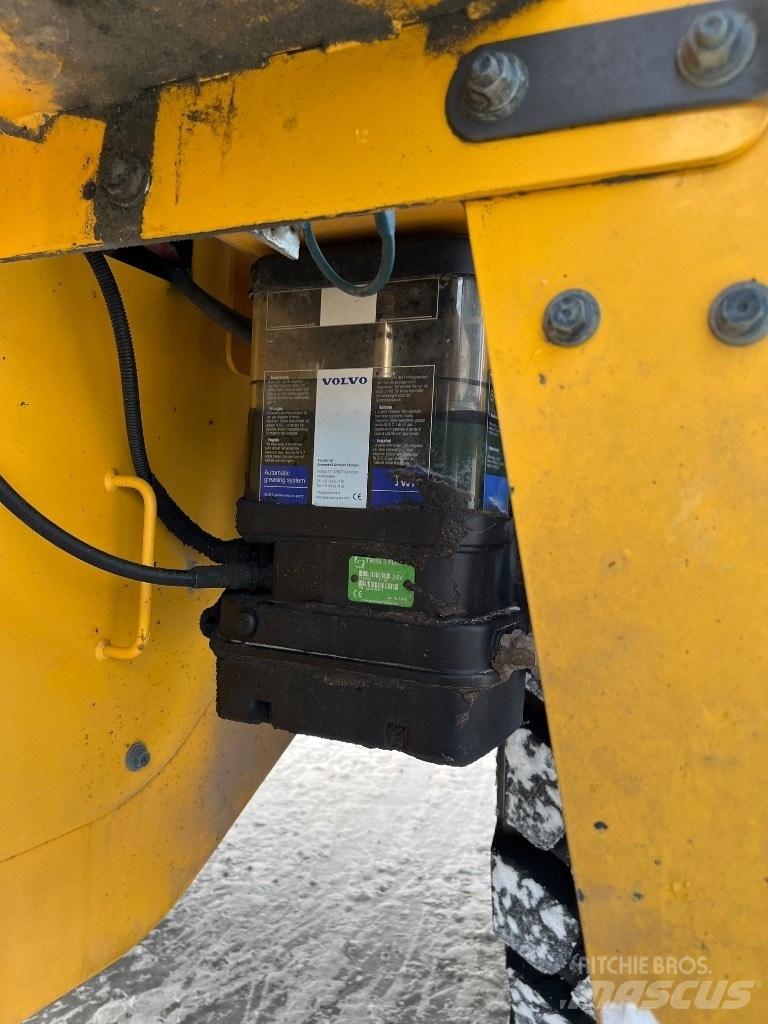 Volvo L 90 H Incarcator pe pneuri