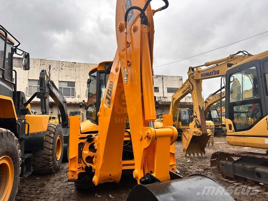 JCB 3 CX Buldoexcavatoare