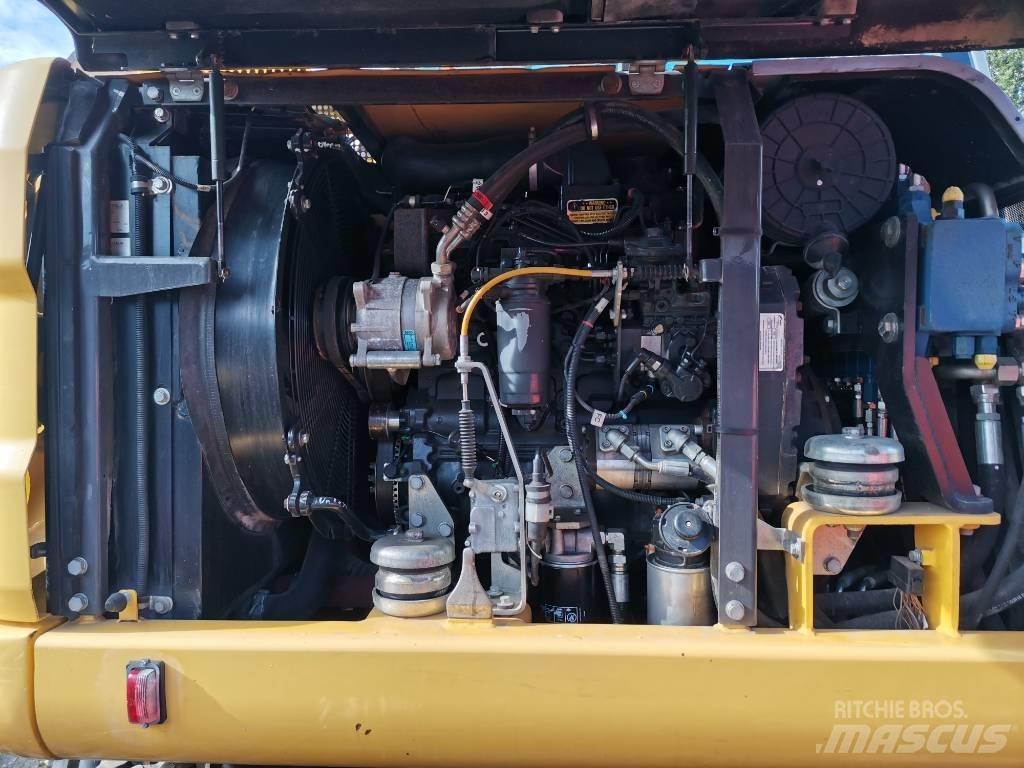 New Holland MH 2.6 Excavatoare cu roti