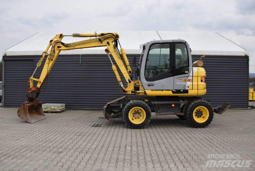 New Holland MH 2.6 Excavatoare cu roti