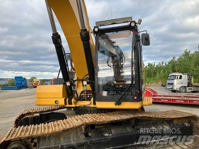 CAT 330 Excavatoare pe șenile
