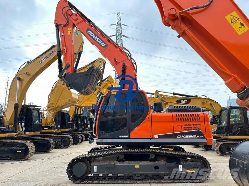 Doosan DX 225 LC-9C Excavatoare pe șenile
