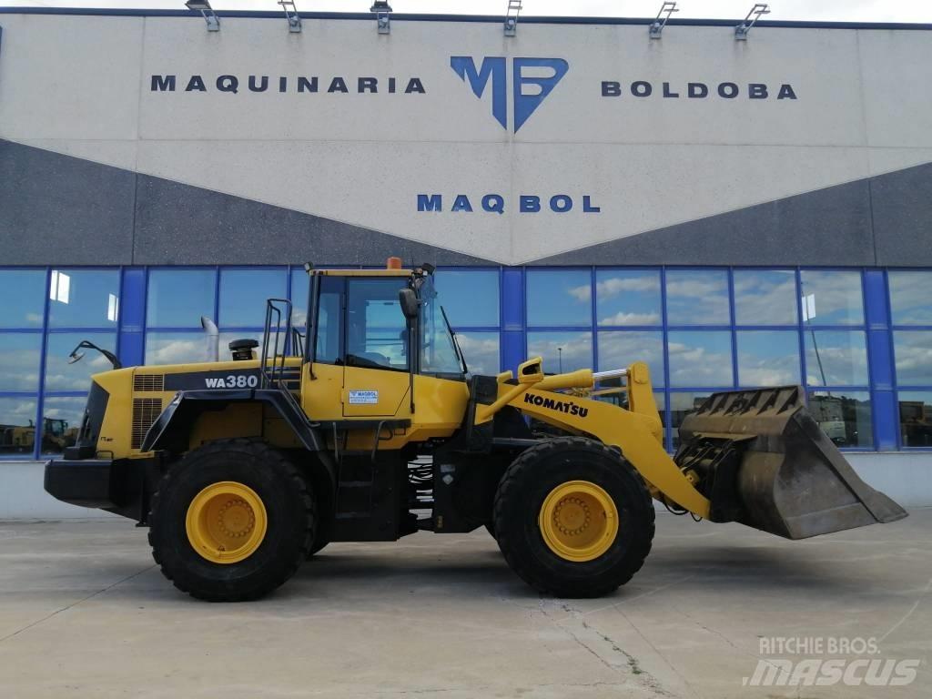Komatsu WA 380-6 Incarcator pe pneuri