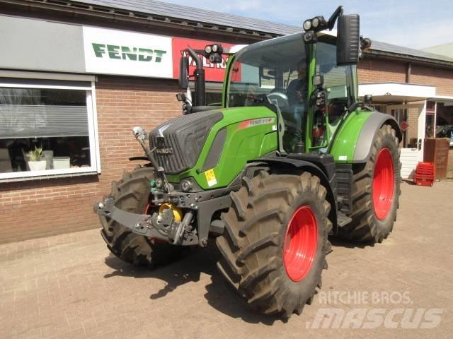 Fendt 313 S4 Profi Tractoare