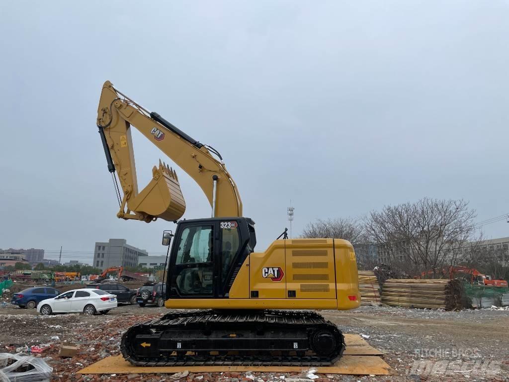 CAT 323GC Excavatoare pe șenile
