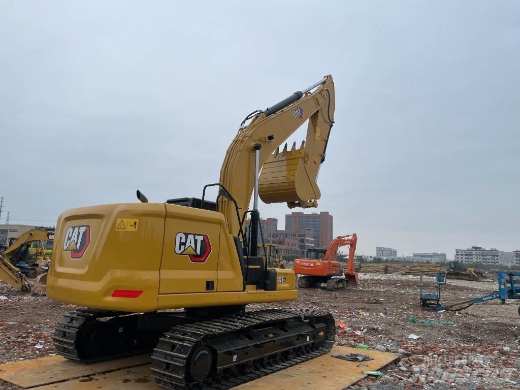 CAT 323GC Excavatoare pe șenile
