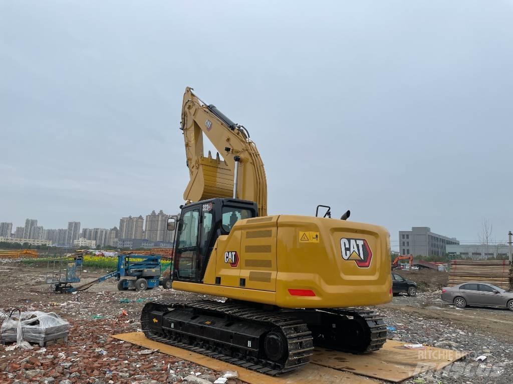 CAT 323GC Excavatoare pe șenile
