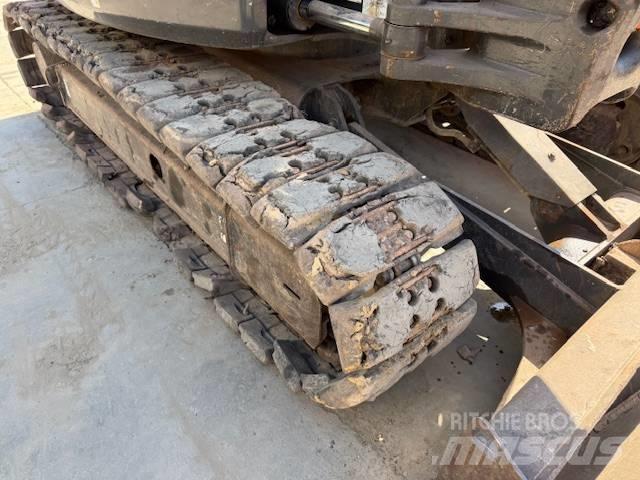 Hitachi ZX 85 Excavatoare 7t - 12t