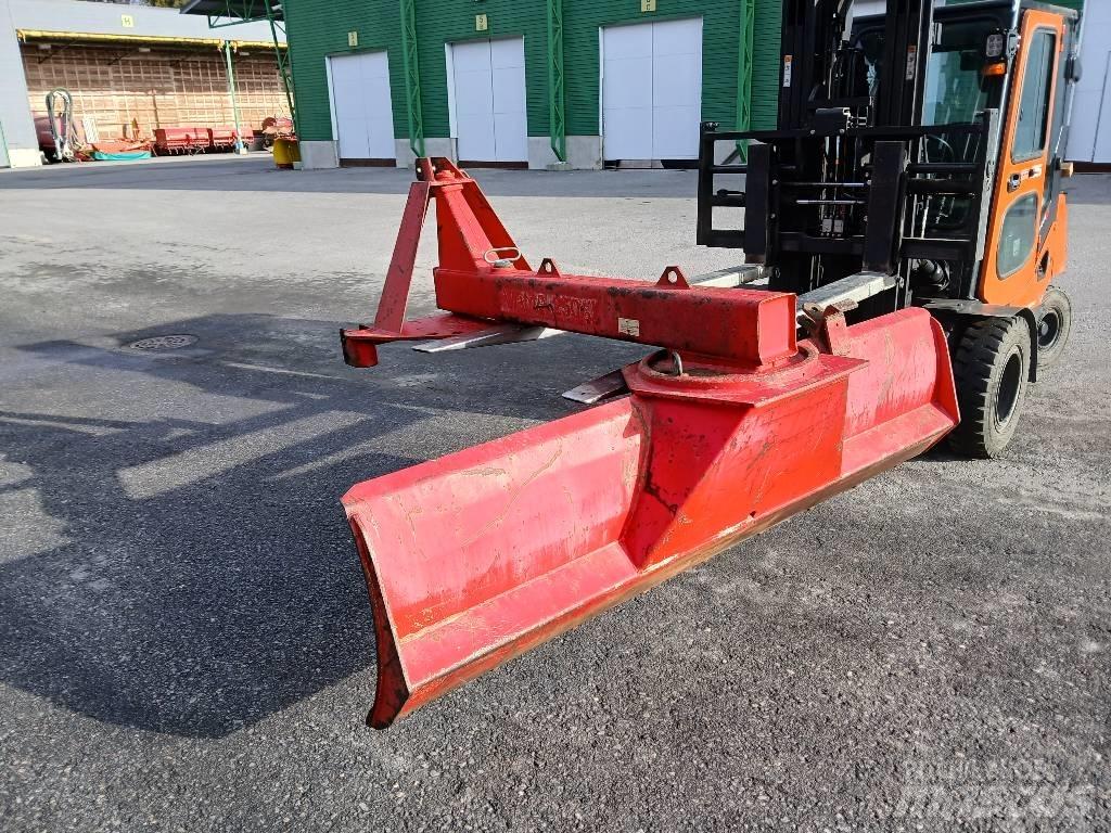 Vama 250 J Buldozer