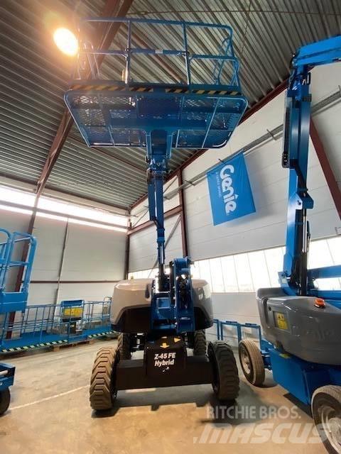 Genie Z45 FE Nacele cu brat articulat