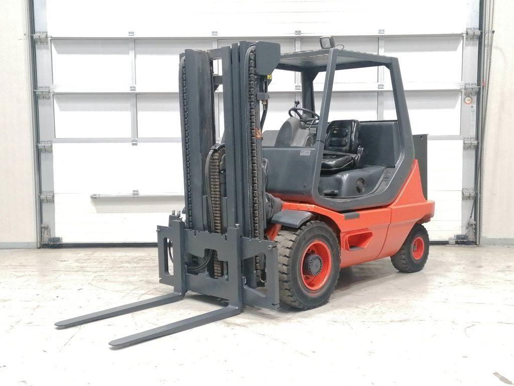 Linde E35P Stivuitor electric